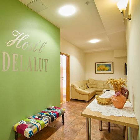 Hostel Delalut Ravne na Koroškem Kültér fotó